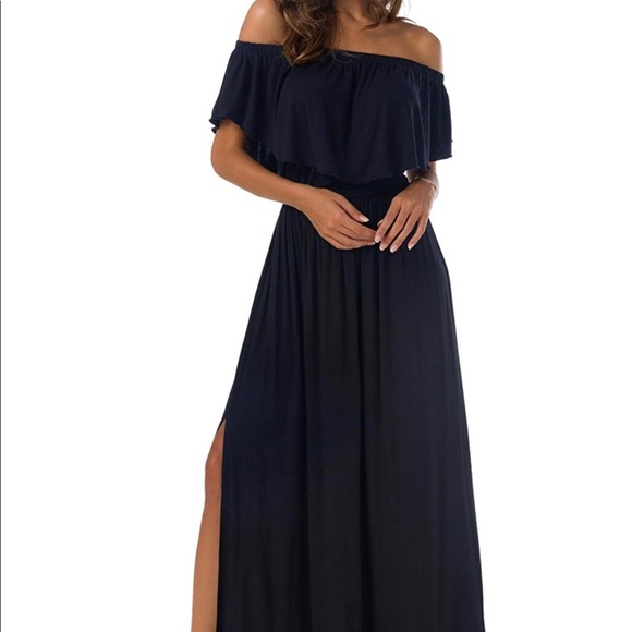 Off shoulder maxi - Picture 2 of 3